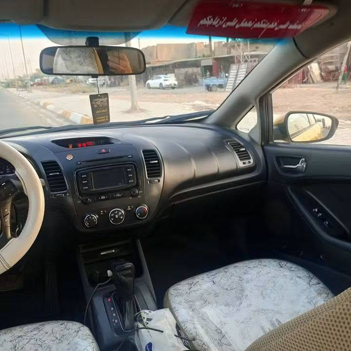 فورتي للبيع ١٥ سيارة جاهزة من كلشي رقم بغداد دولي محرك كير مكفولات تبريد تخم تأير دوشمه مصفرى هىيىه خطها جوال السعر ٨٢بيها مجال مكان ديالى شراي يتصل ضررها فقط جاملغ يمنه وخشم الشاصي باقي ليبل واحد  ***********
