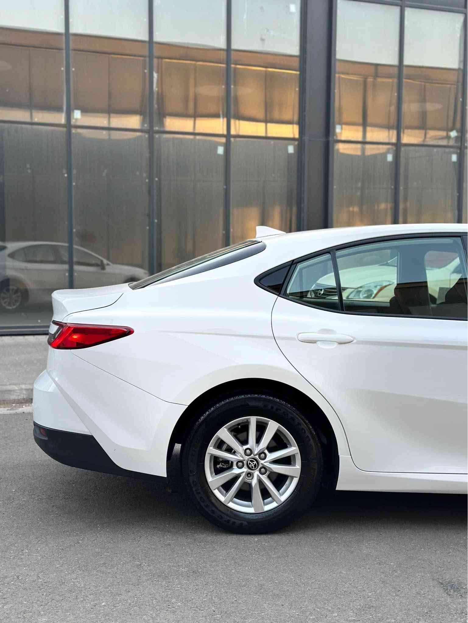 TOYOTA CAMRY 2025 LE HEV
مواصەفات کامێرا بەصمە شاشە تەبرید لەمس ڤۆلیۆم سوکان مۆبایل چارج سێ مۆدی لێخوڕین برێک بەصمە گێچ ئەلکترۆنی تەبرید مەرکەزی دەبڵ گێڕ EVمۆد ڕاداری پێش و دووا و خەتی جادە ڕاداری ئاوێنە تەنها ١٣،٠٠٠ مایڵ ڕۆشتووە سەیارەکە زۆر جوانە هەموو گیانی بەشەرت هیچ نوقسانیەکی تییانیە پێش و دووای کەپسە بێ ناوگرتن بێ ئێرباک بێ پارچە گۆڕاو بێ سارد هەمووی بەشەرت
نرخ :-٢٣٨
*********** السليمانية, العراق
