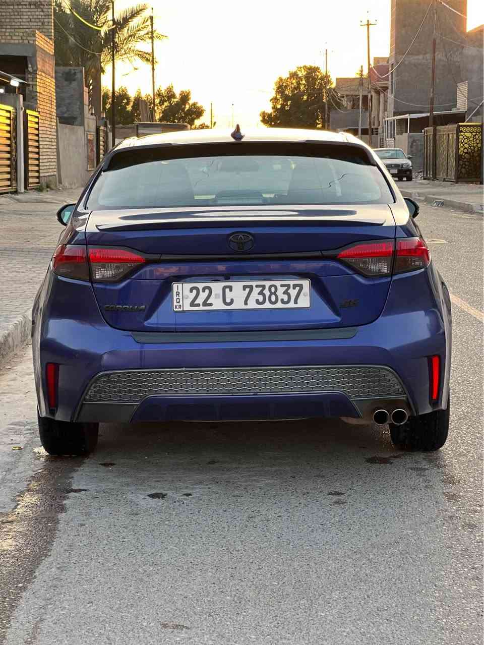 🚗 للبيع: تويوتا كورولا SE موديل 2020 (بحالة ممتازة)
• الموديل: 2020
• الفئة: SE (مواصفات رياضية واقتصادية)
• المسافة المقطوعة: 137 ألف ميل
• اللون الخارجي: أزرق مميز
• اللون الداخلي: أسود (مقاعد قماش بحالة الوكالة)
✨ أبرز المواصفات:
• تحكم ستيرن كامل (جهتين).
• شاشة لمس كبيرة تدعم Apple CarPlay و Android Auto مع كاميرا خلفية.
• رادارات أمامية وتنبيه خروج عن المسار مع مثبت سرعة ذكي.
• ويلّات (جنوط) رياضية قياس 18 إنش بلاد.
• أنظمة قيادة متعددة (Sport / Eco).

• السيارة بدون صبغ (الضرر بارد فقط).
• تعديل بارد في الجاملغ الخلفي.
• تعديل بارد في الجاملغ الأمامي وخشم البنيد (بدون أي تأثير على الدواخل أو الشاصي).
📍 مكان السيارة: بغداد]
تليفون - *********** بغداد, العراق
