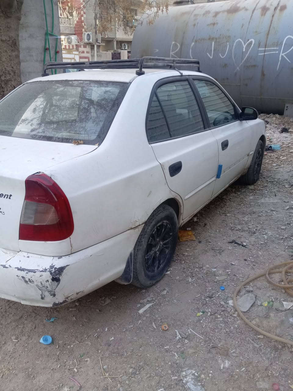 موديل ٢٠٠٠ • بحاله جيده • الأمين الثاني