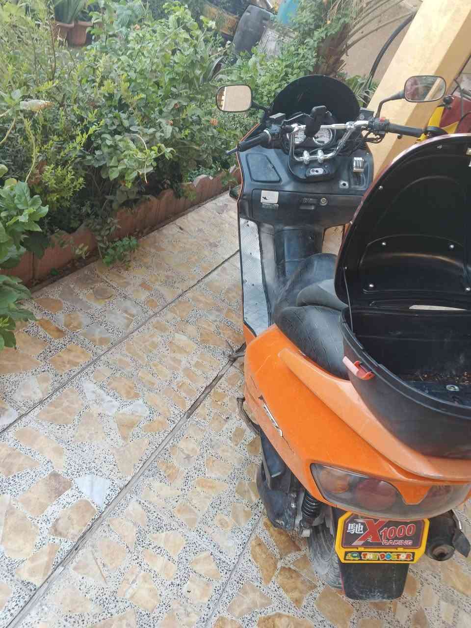 لسلام عليكم دراجة فورزا 0_6 سعر 550000 بيها مجال***********
