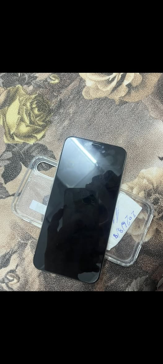 آيفون X • ٦٤ • فيس ايدي واگف