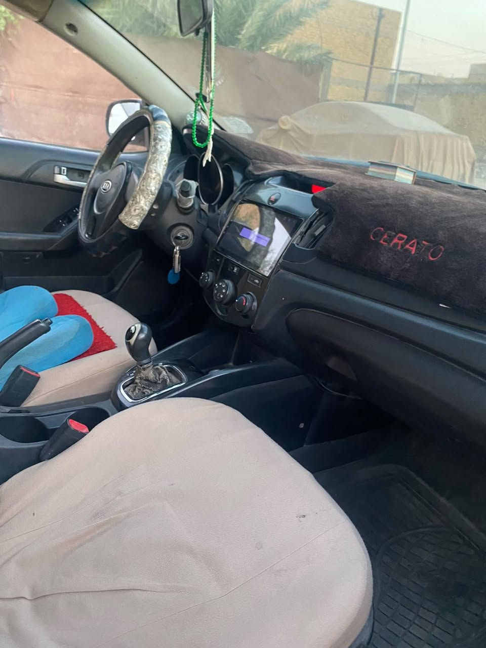 سلام عليكم كيا سيراتو مديل 12 خليجي محرك 1600 كير جديد توني شاده ومنظومه جديده ضربته مبدل بنيد اصلي ورشات صبغ للباب الخلفي فقط سياره بسمي وجاهزه السعر 83 وبيه مجال مكاني ناصريه مركز شراي بيه خير ويدلل رقم ***********
