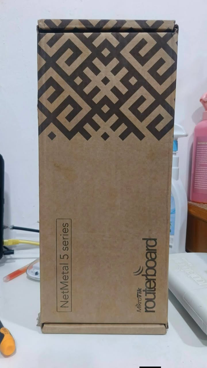 السلام عليكم
***********
مجموعة اجهزه للبيع 
Sfp 10g و 1g
30دش جديد + مستخدم 
Rbl009
Rb912
Xmروكت
Blo strom كيبل
Xmنانو
Xwنانو
12port باج بانل 
16port باج بانل
بكتيلات كل الاطوال والانواع
Net matel 921
Conslكيبل كونسل. 
Rb951 راوتر
Xtil كيبل كات 6
Microtik Qrt فلاته مايكرو تك
محولات مايكرو تك ٢٤ v
