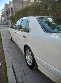 ام عيون • ١٩٩٥ • بغداد