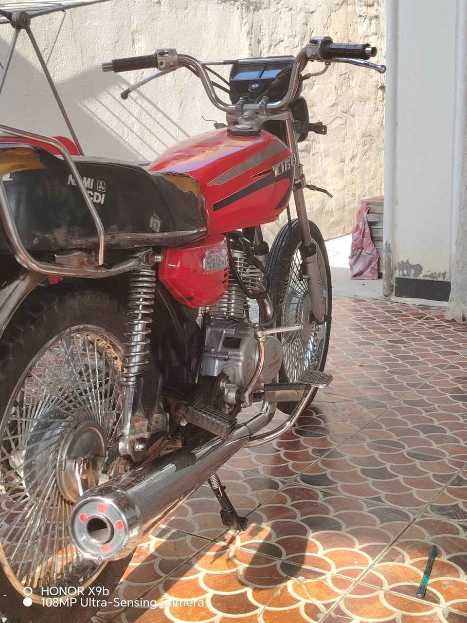 تايكر • ٢٠٢١ • اوراق