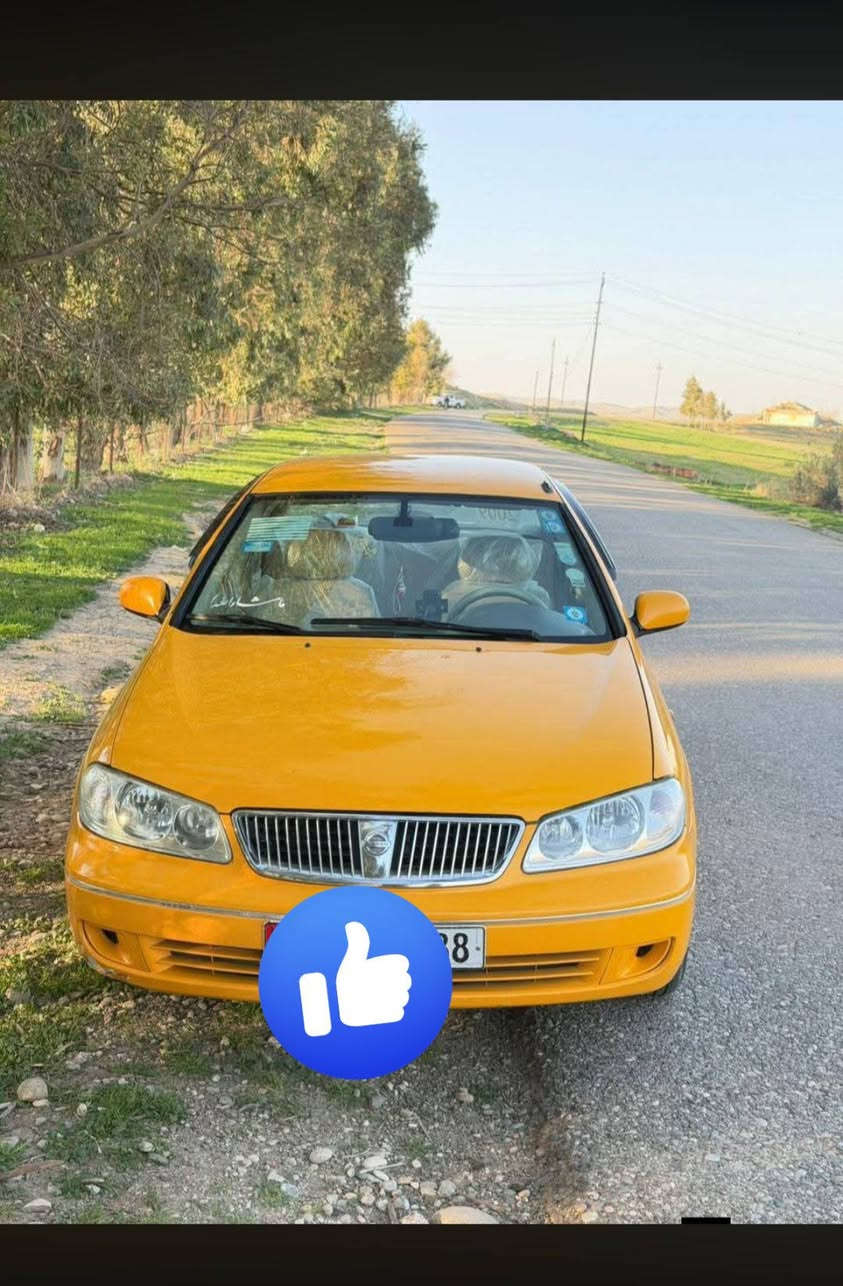 سلامو علیک ئم سیارەمانە هەیە بۆ فرۆشتەن سیارە کەجوانو خاوێنە بناوی خۆمانەوەیە پیتاقی بنزینو غازی هەیە مکینە  سپی گێڕ ئۆتۆماتیکە  یابانی یەسعر100 رقم ***********

