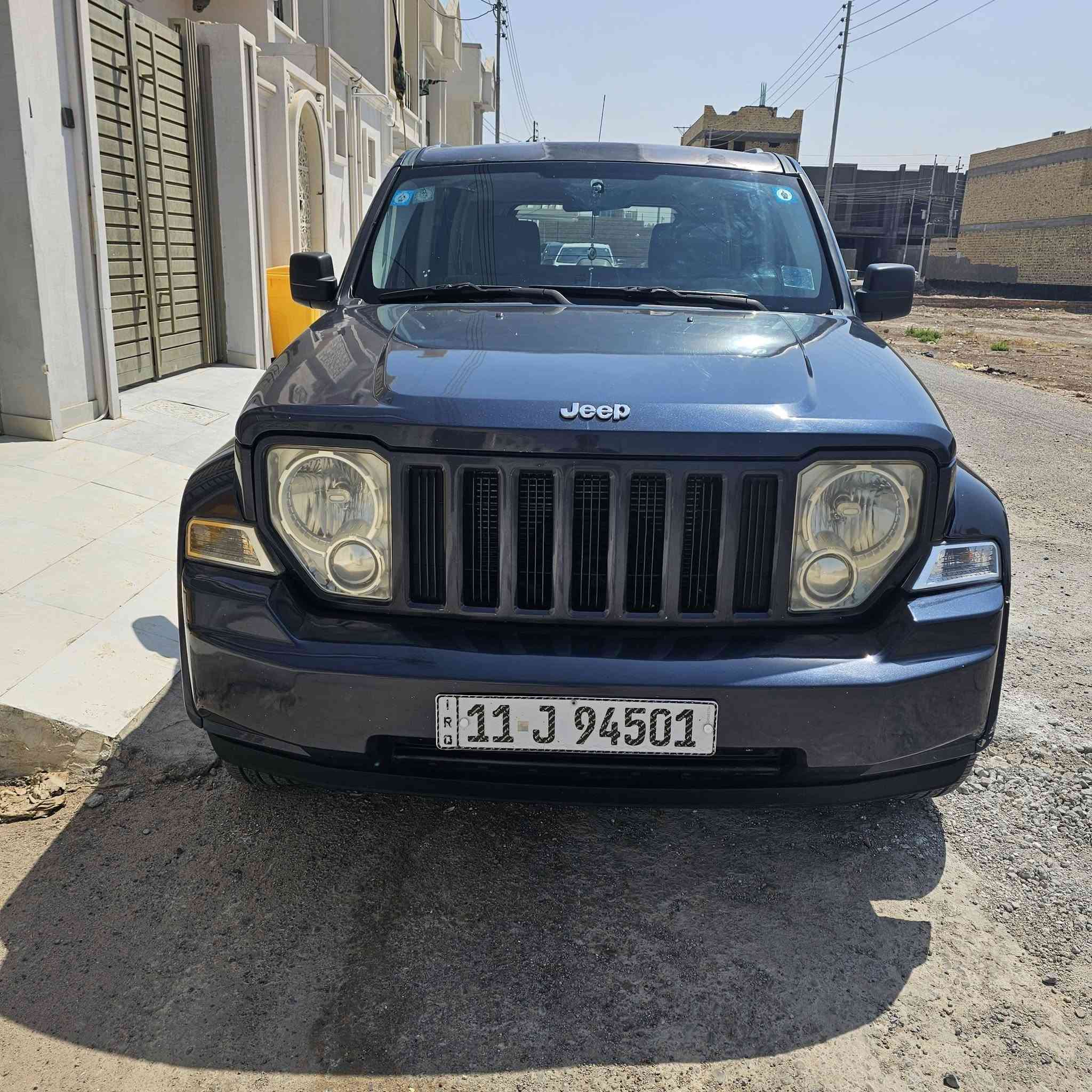 سياره جيب بيروتي ٢٠٠٨ سنويه جديده خليجي سياره جديده بيهه صبغ البنيد والجاملغ اثر جراد فقط سعر ٩٠ وبيها مجال العنوان العماره رقم ***********
