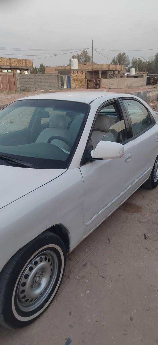 دايو نوبرا ٩٧ رقم كربلاء انكليزي سياره بسمي كير عادي محرك امسكر جديد لاتبخير ولاتنقيص تخم تاير حداديه جديده غرفه نظيفه دشبول لامفطر ولاشي اخياس بس بالحوض مال السبير قواعد دبلات وظع الشركه شواصي وظع الشركه مصبوغه عام السعر ٢٥ وبيه هزه جديده سيارة موديل قديم لتكلي اشبيه مابيه ابيع شوف العين هيه بسمي الك عندي امداور واصوليات وغرامات اذا عليه الاستفسار على الرقم *********** واتساب موجود خاص مفتوح

نص مكتوب في الصور:
- أنا هنا One DAY