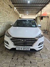 توسان موديل 20 محرك 2000 ماشيه 50 الف السيارة علا وضع الشركة رقم بغداد...