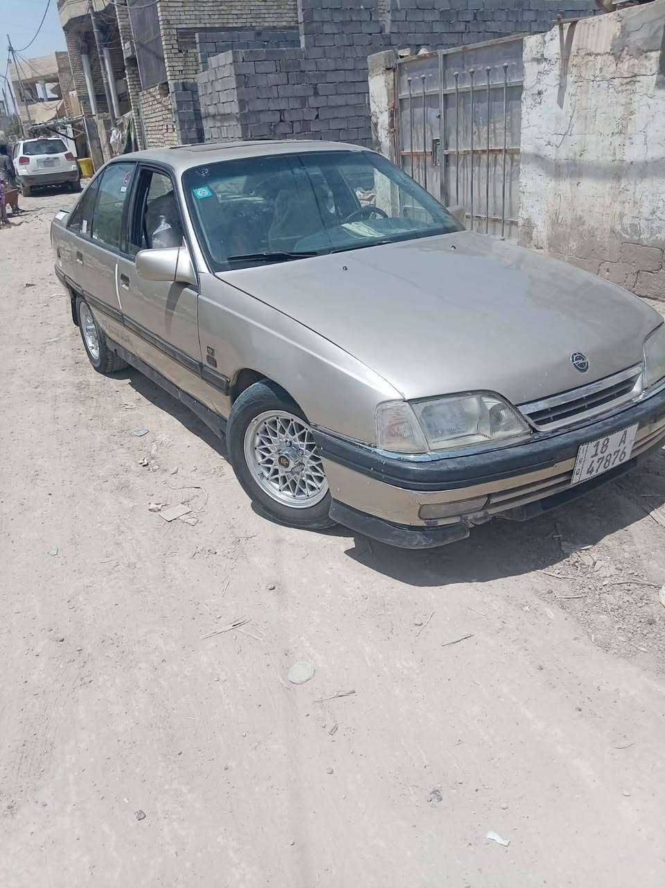 للبيع اوبل اميكا كير محرك اكسن حداديه فول السعر 30 بسمي سنويه لل2031مكان بغداد***********
