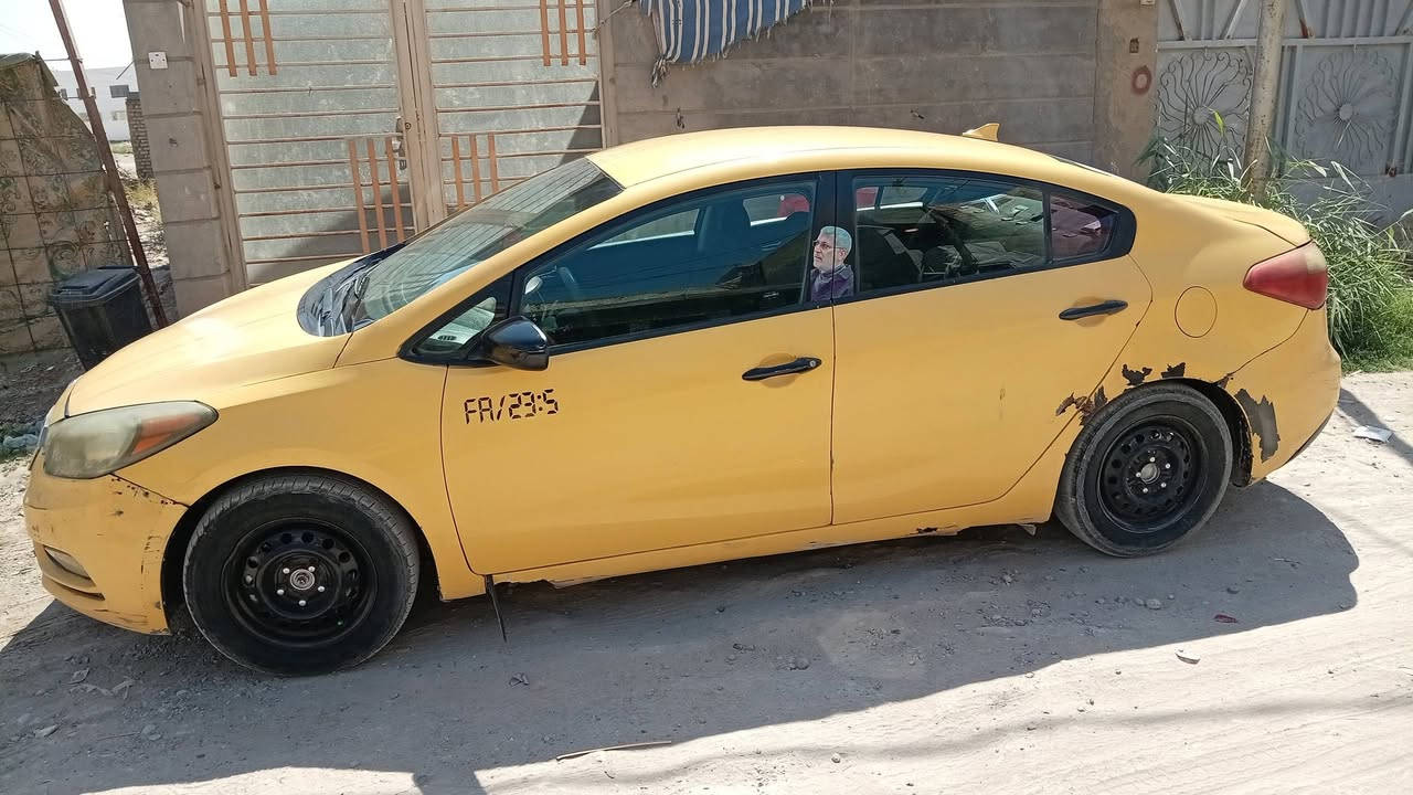 سياره كيه فورتي وارد أمريكي ٢٠١٤ بيه ضربه بل جاملغ وبنيد وتكمه محرك بي تبخيرسعر ٦٥ ورقه وريه مجال العنوان بغداد سبع البور ***********
