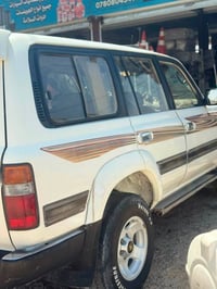 للبيع لاند كروز VX-R موديل 92رقم انكليزي باسمي مكينه وكير مكفولات للاس...