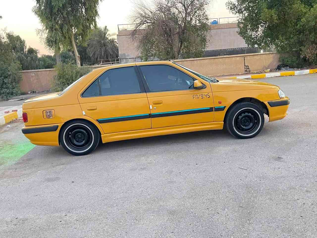السلام عليكم  سعر ٣٣ 
بارص ٢٠١٠ رقم بغداد انكليزي مصفره وجاهزه هزه جديده 
مصبوغه جماليه اثر جراد تجديد لون مكفوله من ضربه وتبديل 
جاهزه مكينه وكير فرنسي كير الخفيف 
تبريد شرط ثلج حداديه وتخم تاير جديد 
كهربائيات عام شغاله جام اربعتهن يصعد وينزل 
سنتر لوك سياره جاهزه ماتذب عليه الف 
سعر ٣٣ تحويل مباشر 
مكان سياره بناصريه اسكان الصناعي 
*********** ت
