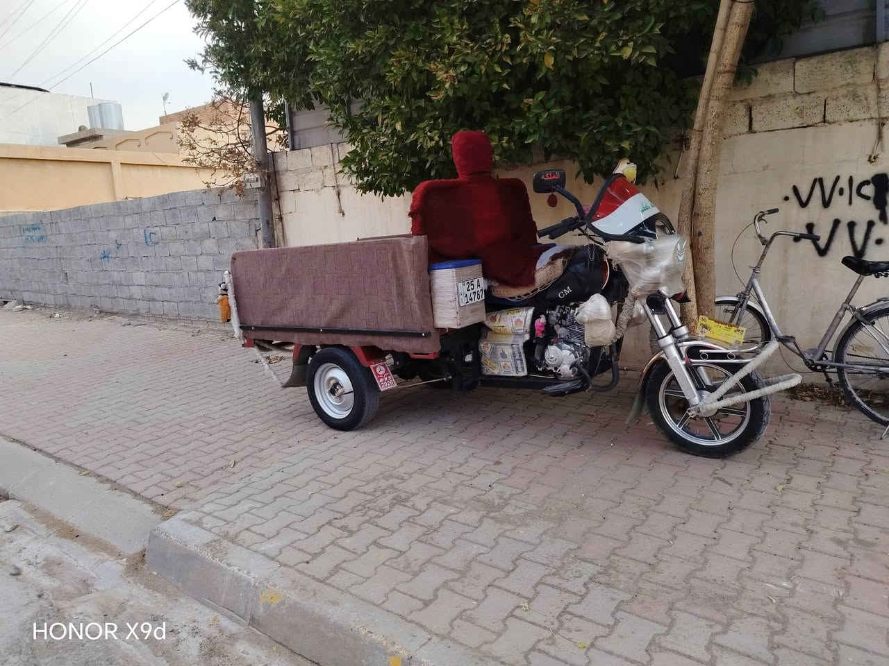 سلام عليكم ستوتة للبيع موديل2023 ستوتة مرقمه وسنويه رقم الهاتف ***********
