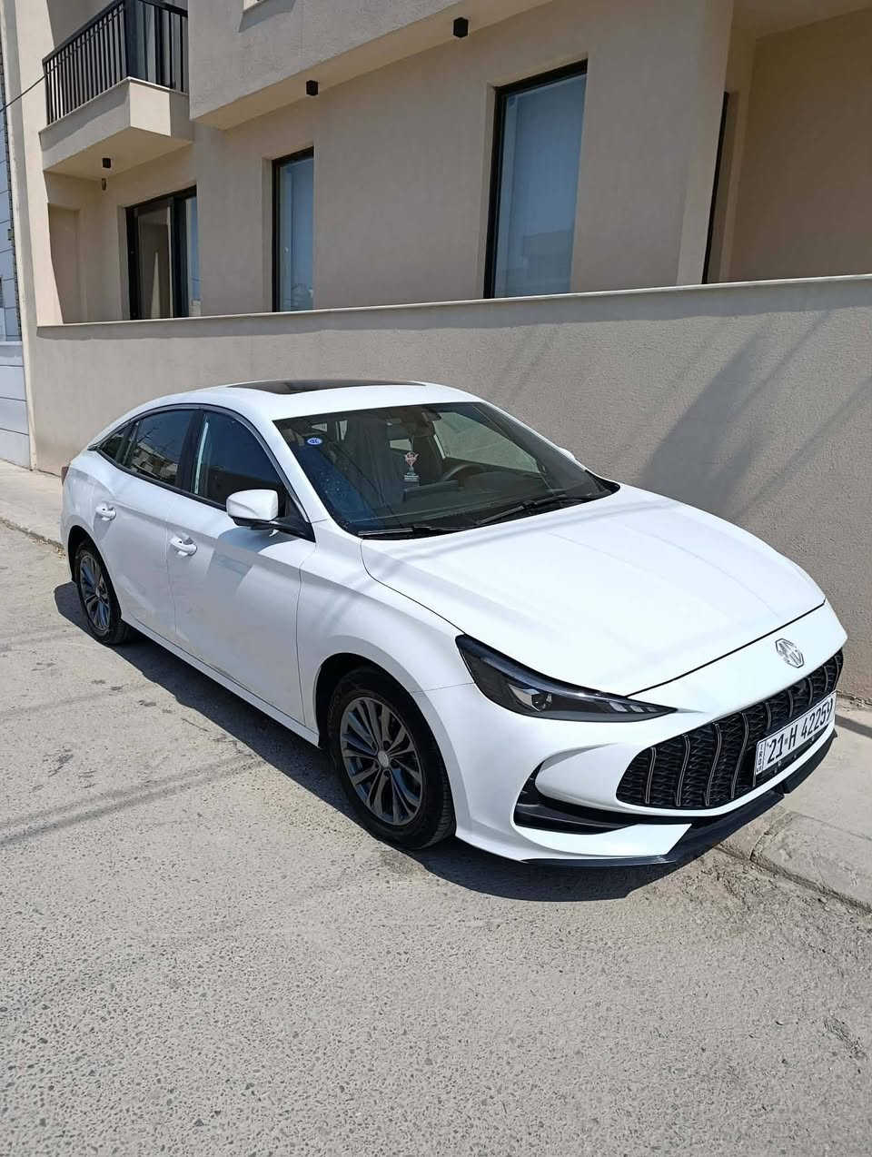 mg gt 2025 فول مواسەفات بۆیاخ تەنک بێ چاڵ بێ شوخت  28000 رۆشتوە 
نرخی 123 وەرەقەو مامەڵەیەکی برایانە
***********
