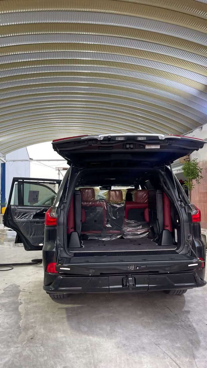 لكزس LX 570 • ٢٠٢٠ • لوحة بغداد