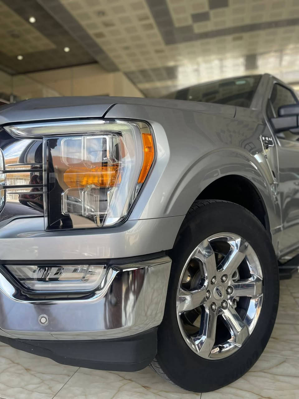 السلام عليكم ✋🏻🤍
للبيع فقط 

بي كب فوردF150

  (2023)

السياره جديده واحلى من الصور

رقم دهوك الجديد مرقمه وبسمنا السياره

مواصفات فول XLT
فول الفول ماعدا الفتحه وكشنات مخمل 
بصمه+بصمه ابواب+صندوك+تشغيل عن بعد
رادار امامي 
تبريد قطعتين 
تدفئه مقاعد
مقعد كهرباء
شاشه ايباد+تدعم كاربلي 
تحديد مسار 
توقف ذاتي 
مانع اصتدام 
5كامرات 360
حساسات خلفي امامي وجوانب 
تثبيت سرعه 
هندبريك بصمه 
تو ويل موفورويل 
اتقصاديه ⛽
وبعد بيها مواصفات ماذكرتهن لان معروفه مواصفاتها 
لون رصاصي مميز لماع 🩶
محرك(V8 (5000 💣🇺🇸✈️

كير محرك شرط 

 السياره 
كلين كلين بدون قطرة صبغ وضع شركه 

سبيرها علبلاد منازل 

***********
ابوعلي 
متوفر واتساب
