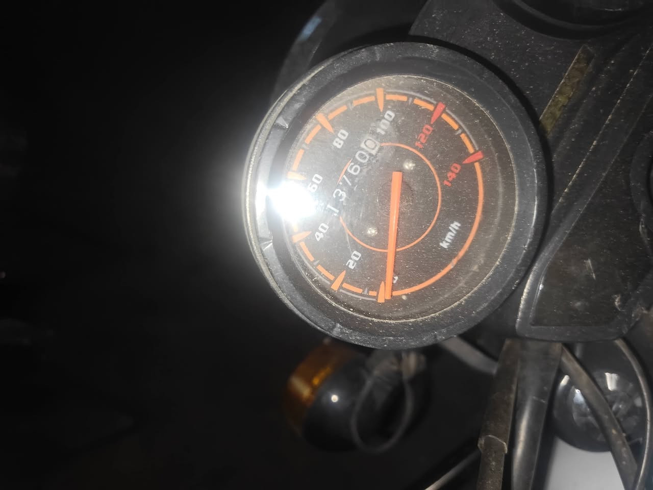 دراجه rkc 200cc
ماشيه 13760 تبديل دهن كله موتل 
رقم اربيل انكليزي 
بعدهي باسم الشركه احولها باسمك يم عجلة الخليج بشارع فلسطين 
سعر 2,400,000
رقم ***********
