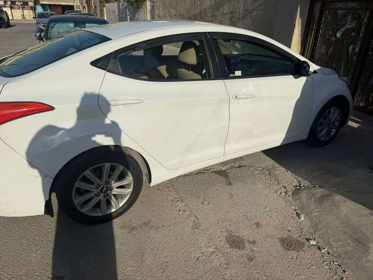 السلام عليكم
سيارة النترا خليجي موديل 2012
محرك 1800
سيارة ضررها جاملغ الامامي الايمن مبدل الجاملغ الخلفي مصبوغ 
وصبغ قليل بالصندوق
سعرها 90$ وبيها مجال
الاتصال على الرقم ***********
