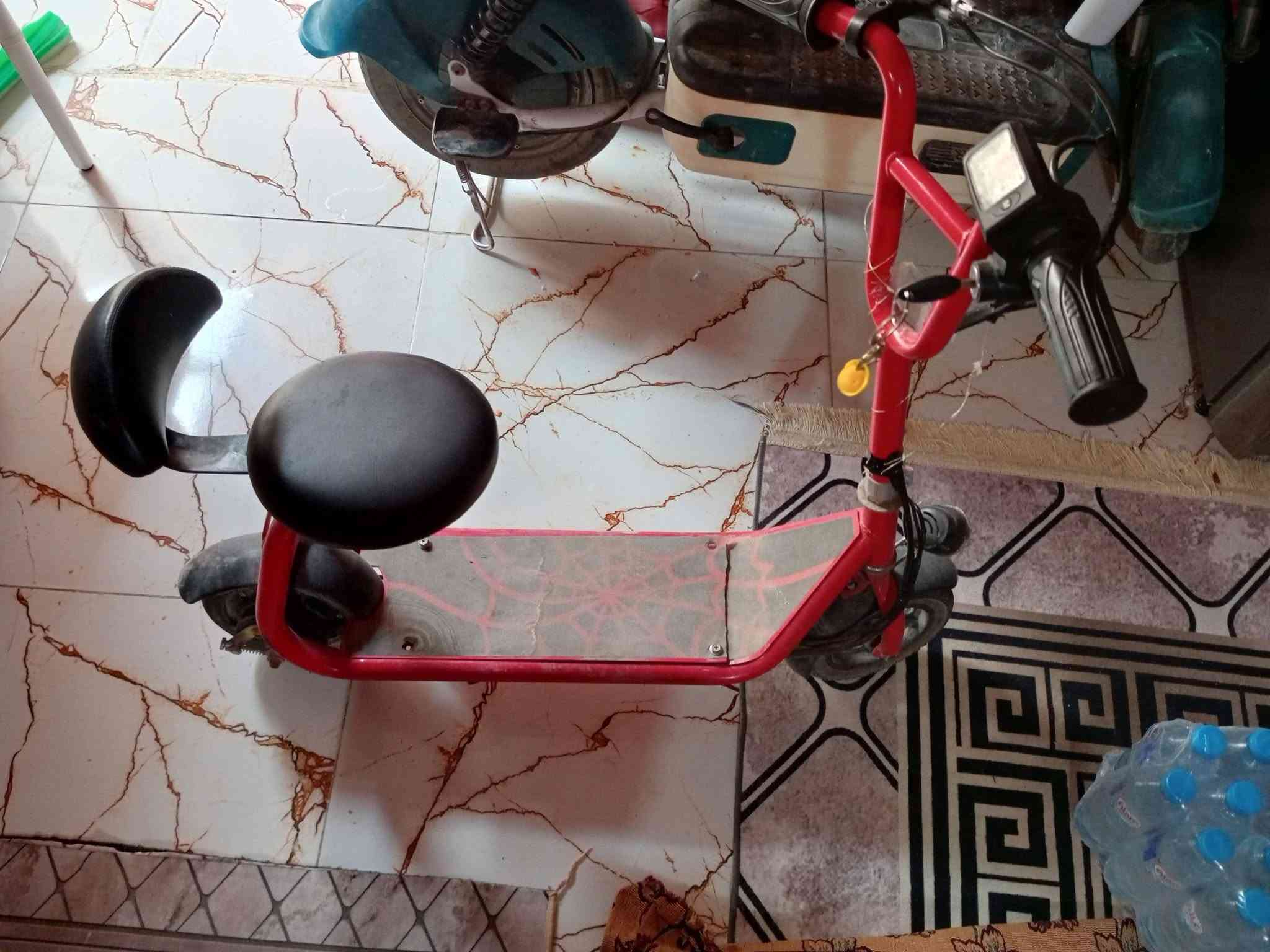 دراجه شحن • 4بطاريات • سكوتر 70كيلو