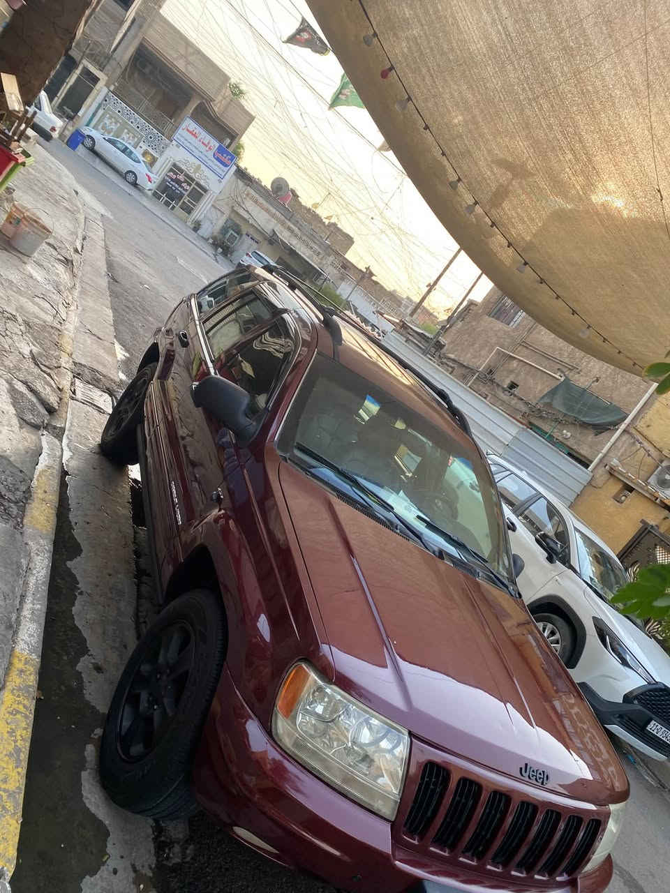 السلام عليكم 
جيب مديل 2000
محرك8سلندر
داخل اسود جلد
رقم سليمانيه تحويل ثاني يوم 
صاحب سنويه موجود مكانه بل سماوه
سياره محرك وكير كفاله
رقم صاحب سيارة ***********

إني مكلف بل نشرر.   

خاص ما اجاوبببب
