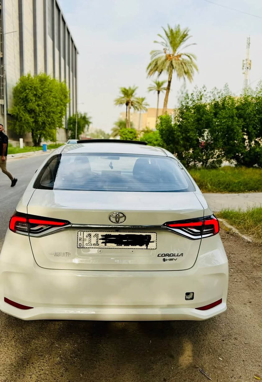 كورلا ٢٠٢٥ • ماشيه ١٩٠٠٠ • محرك ١٨٠٠