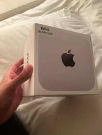 mac mini m4 16 ram 256 storage للبيع مستعمل نظيف و بي ضمان من شركة ابل...