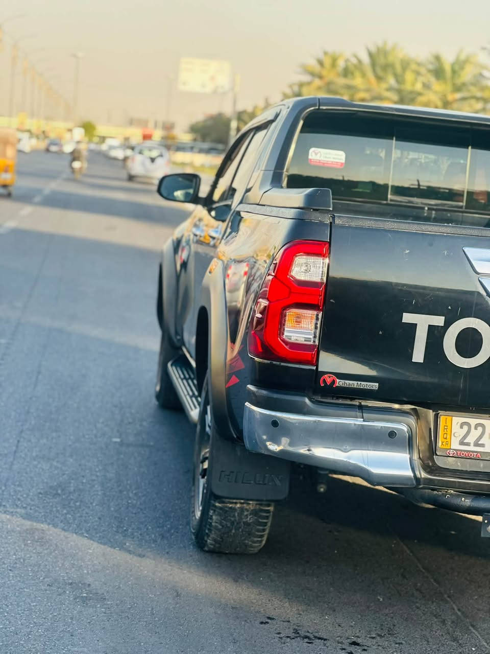 هايلوكس ٢٠٢٣ • ٩٠٠٠٠ كم • رقم اربيل