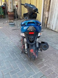 جي تي ار • ٢٠١٣ • ازرق بحري