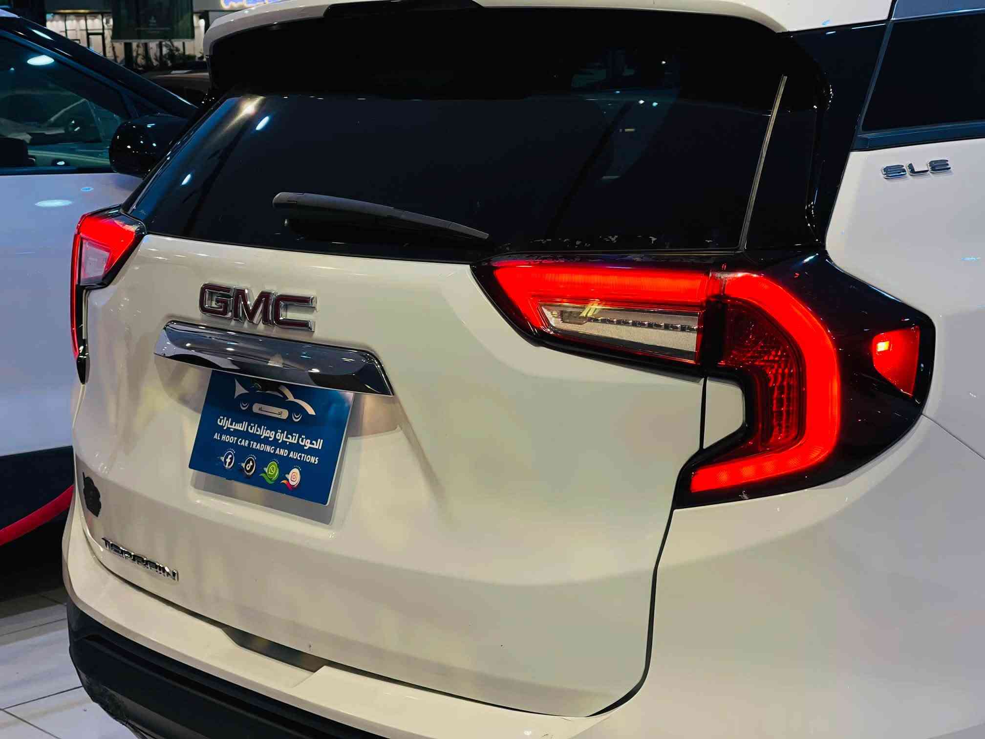 جمسي تيران 2023 Sle 

🔴الموصفات(بصمة وتشغيل عن بعد كراسي كهرباء وتدفئة الامامي تبريد قطعيتن وباقي الموصفات المعروفه في فئة Sle)
🔴الحادث(تبديل قبغ جنطه فقط بدون ضرر ايرباك وبدون دواخل) سياره نضيفه وشرط الفحص بجم كفاله
عداد المسافه 13 الف ميل غير مستخدم بالعراق 
رقم بغداد 
العنوان النجف
للأستفسار اكثر اتصال ومتوفر وتساب 
***********
