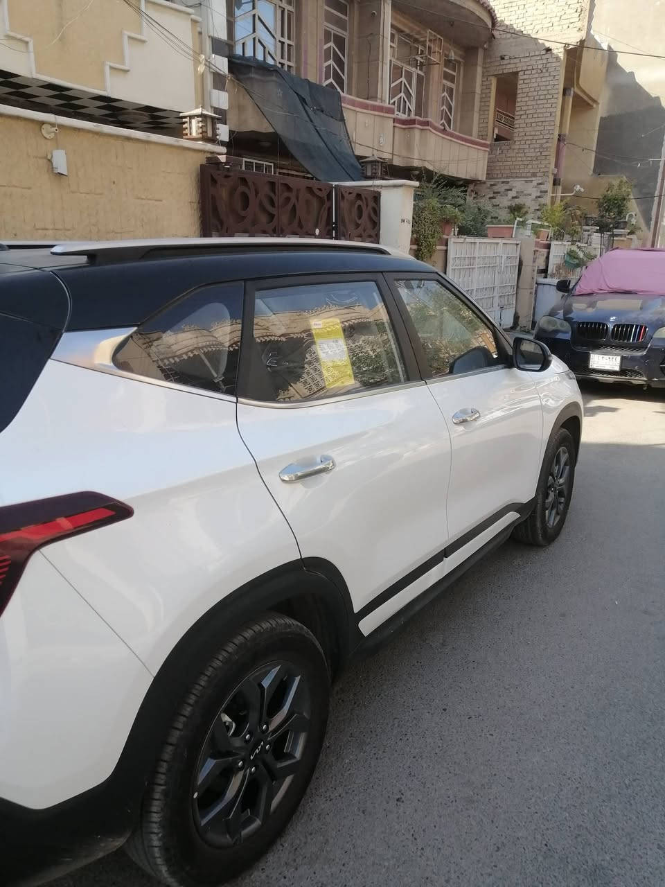 🚘 للبيع كيا سيلتوس بانوراما 2025 خليجي
✨ المواصفات: • محرك 1500 دبل نوزل
• بانوراما
• فول مواصفات تقريبًا
• ماشية فقط 3,500 كم
• السيارة نظيفة جدًا وبحالة الزيرو
• بدون حوادث أو صبغ
• الاستخدام شخصي وهادئ
• ما بيها أي عطل أو ملاحظة
• المرايات الجانبية يدوية
• الكرسي الأمامي غير كهربائي
العنوان بغداد حي تونس افاق عربية 
السعر 180 $
***********
