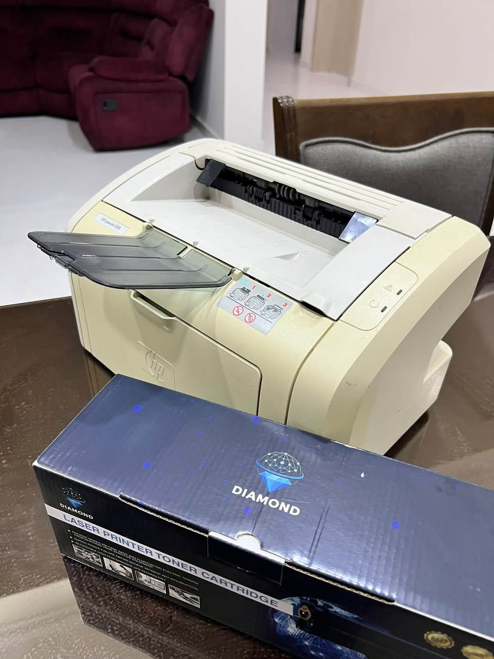 بسعر 75 الف فقط
Hp laserjet 1018
• طابعة أسود وابيض فقط ( كاترج احبار بودرة)
• طباعة فقط (تطبع ٢٢ نسخة بالدقيقة)
• بدون واي فاي ( تنربط بالحاسبة)
• وجه واحد فقط 
• سعر كاترجها بالسوق فقط ب ٨ الاف دنيار يطبع ٤٥٠٠ صفحة

ملحقاتها: كيبل باور + كاترج جديد غير مستخدم + كيبل usb 

السعر : 75 الف فقط 
متوفر توصيل محافظات ٥ الاف فقط

واتس اب
***********
