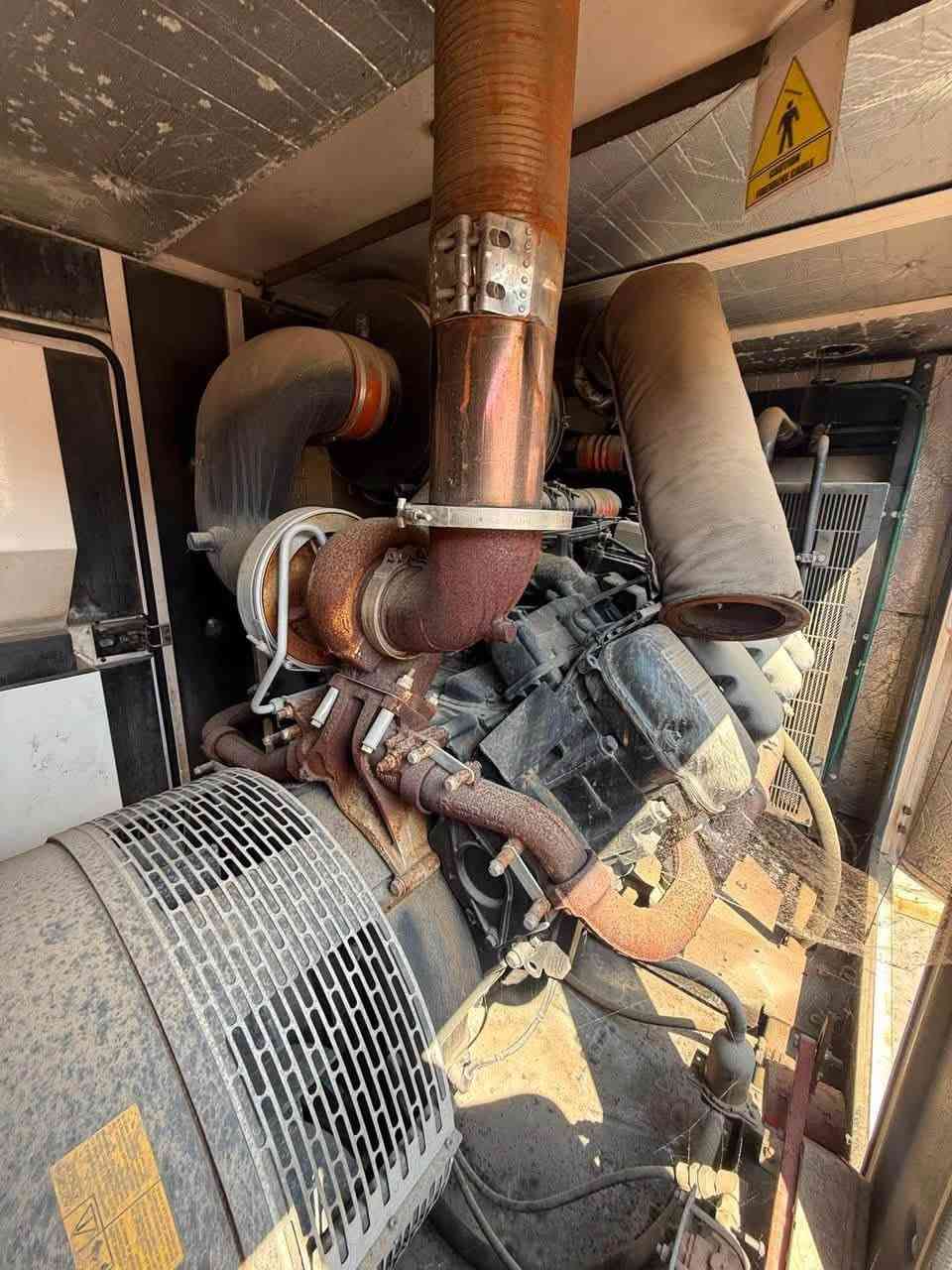 Scania 500 Kva

***********
***********
