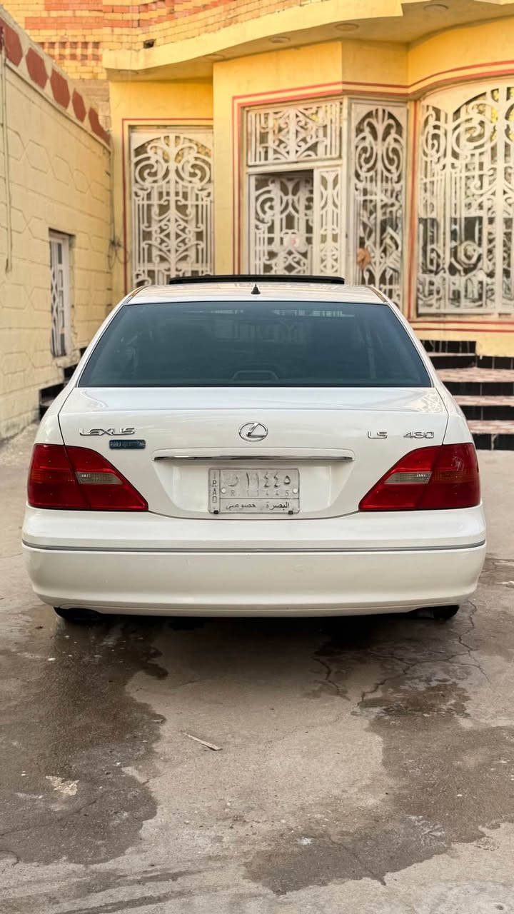 لكزز 2002 
LS430 اصل خليجي فول مواصفات  1/1 كفاله ضربه والصبغ وكافه الاصواليات سياره جديده معنى الكلمه رقم بصره تحويل ثاني يوم  سياره تحفه مكينه توني شاده زيرو 8V/4000 حداده نافضه من طول لطول تبريد ثلج تخم تاير ويل كب كروم داخل بيجي جلد جلد فتحه ثلاجه تبريد تدفى بالكشنات 6 بصمات بيبان شفط شاشه كامره مثبت سرعه ستيرن كهربائي تحكمات فول الاخير وسياره ناعمه وتخبل بالعافيه ع الياخذها عنواني البصره *********** سعرها 118ورقه البصرة, العراق
