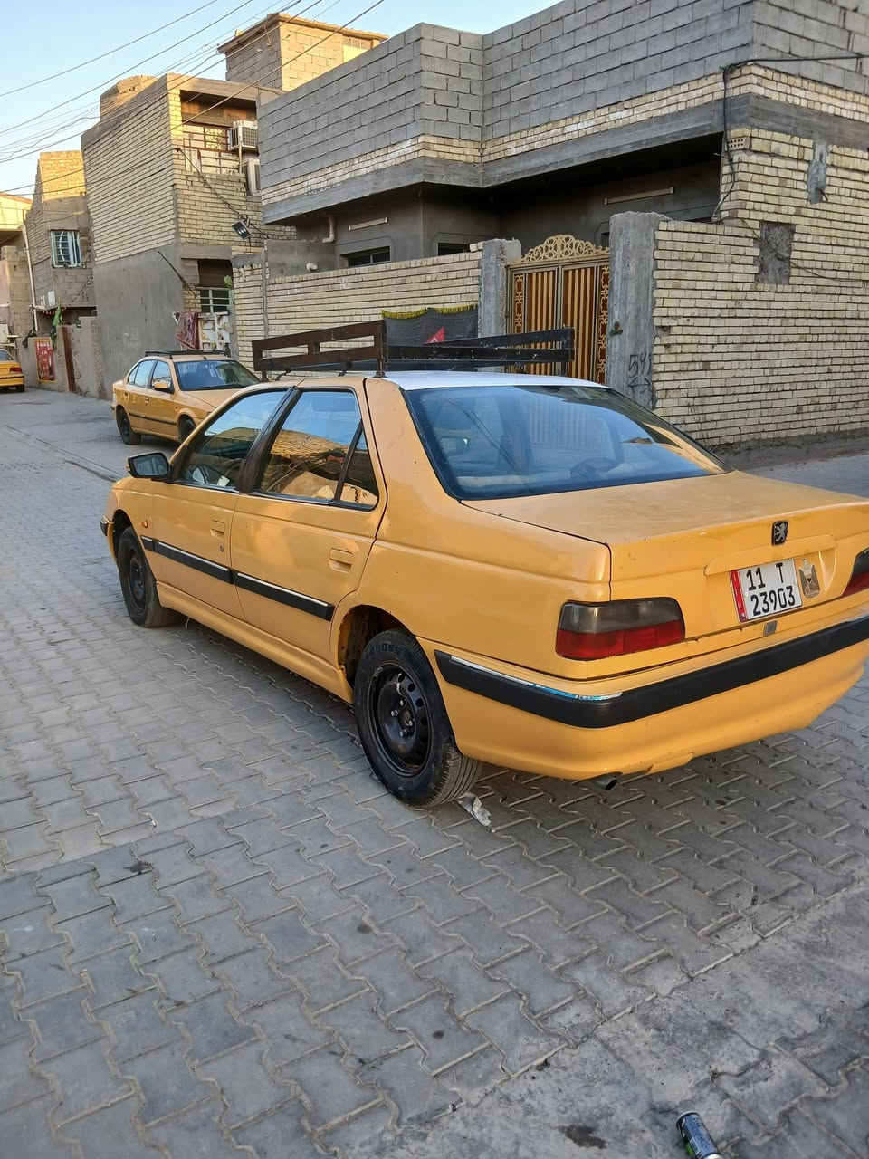 للبيع بيجو بارص موديل ٢٠١٠مكينه وكير وعقل وضفيره وتبريد كل جاهز مكينه كورولا نحله مال حاويه جدد ياباني صدر جديد امامي خلفي تخم تاير جديد تراي يخبل كهربايات كل شغاله بل نسبه للكشر مصبوغة حزام ابيع شوف العين حته لا تعبك ولا تعبني السعر ٢٧ شرط التحويل مصفره هيه وغرامات رقم نكليزي *********** حي النصر بغداد مابيع قصد رجائن
