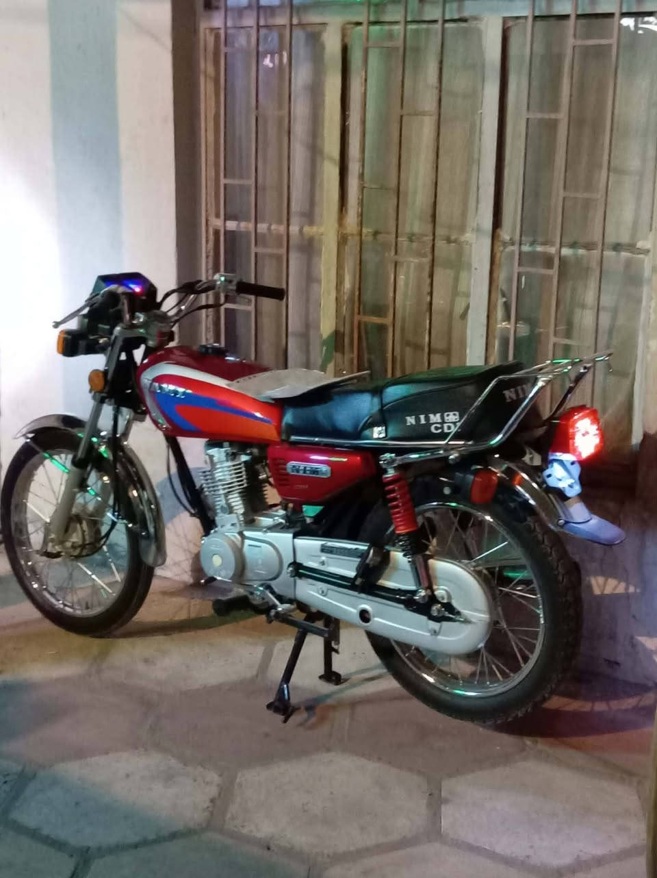 دراجه نامه شلامجه 26 اوراق اصوليه كامله السعر 850 وبيه مجال العنوان مركز الحله شارع 40مقابل مطعم البندقيه الشراي الاتصال الرقم *********** ا وتساب
