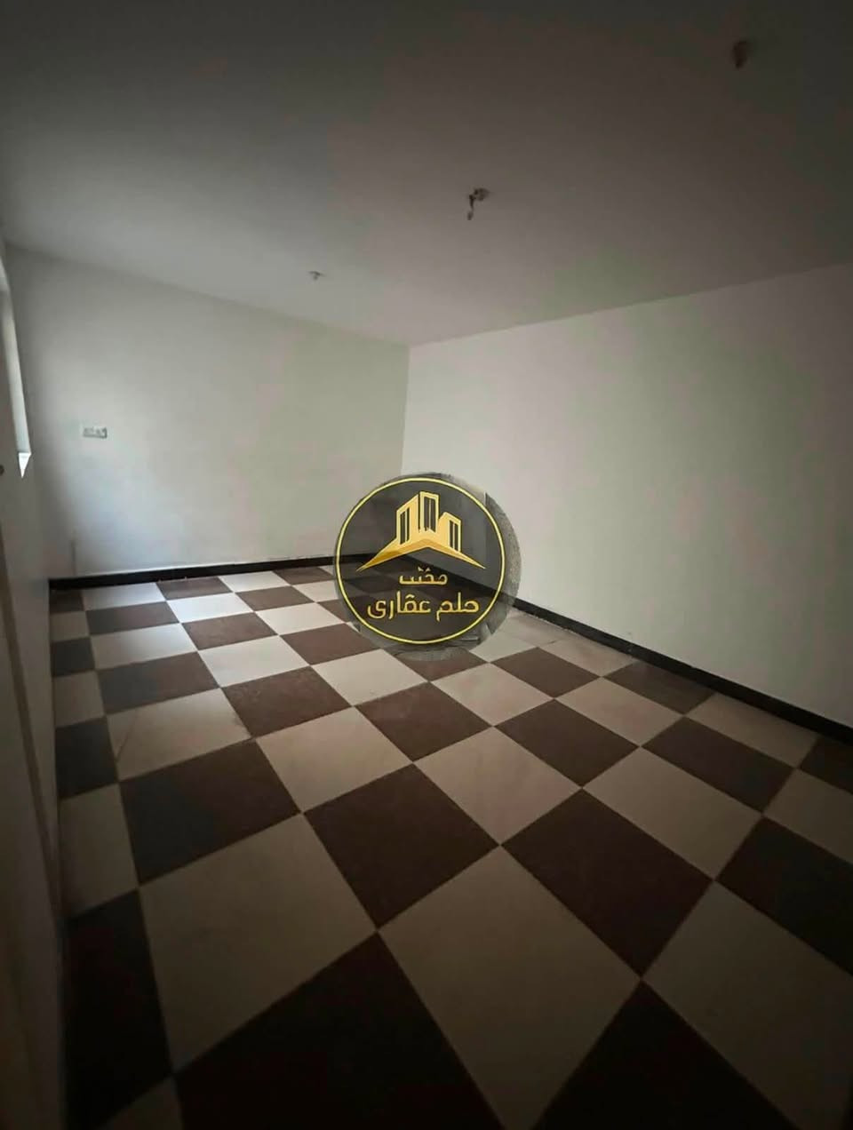 🏠 للإيجار | السيدية

شقة طابق أول – معزولة عزل تام
📍 الموقع: السيدية – مربع تبوك

تفاصيل الشقة:
• غرفتين نوم
• صالة
• مطبخ
• خدمات

✨ شقة مناسبة للسكن العائلي، بموقع هادئ ومميز.

بدل الايجار : 650 ألف دينار عراقي

📌 متوفر لدى مكتب حلم عقاري

📞 للتواصل والاستفسار:
***********
