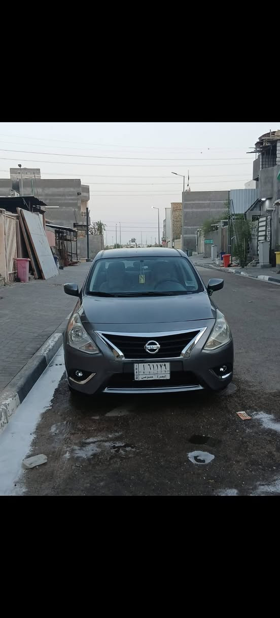 نيسان فيرسا 2019 بسمي رقم بصره تخم تاير سياره نضيفه بيها  2 باب مصبوغ بدون تبديل بنيد تبديل أصلي وجاملغ  تبريد ثلج دوشمه جديده سياره جاهزه  حداده جديده رقم *********** سعر 80
