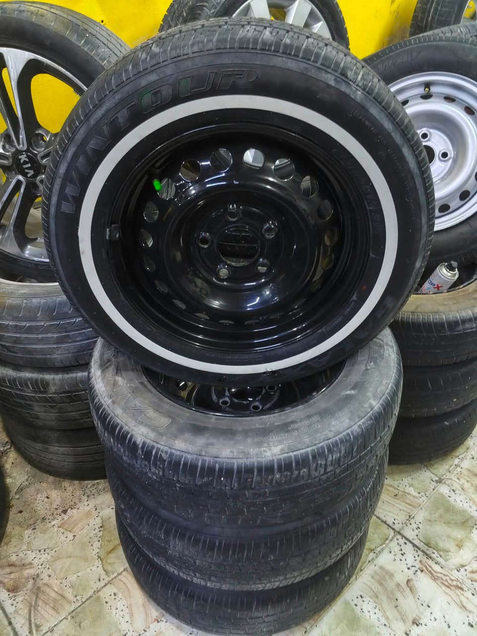ويل ١٥ • ويل ٢٠ فتحة • تاير خط أبيض