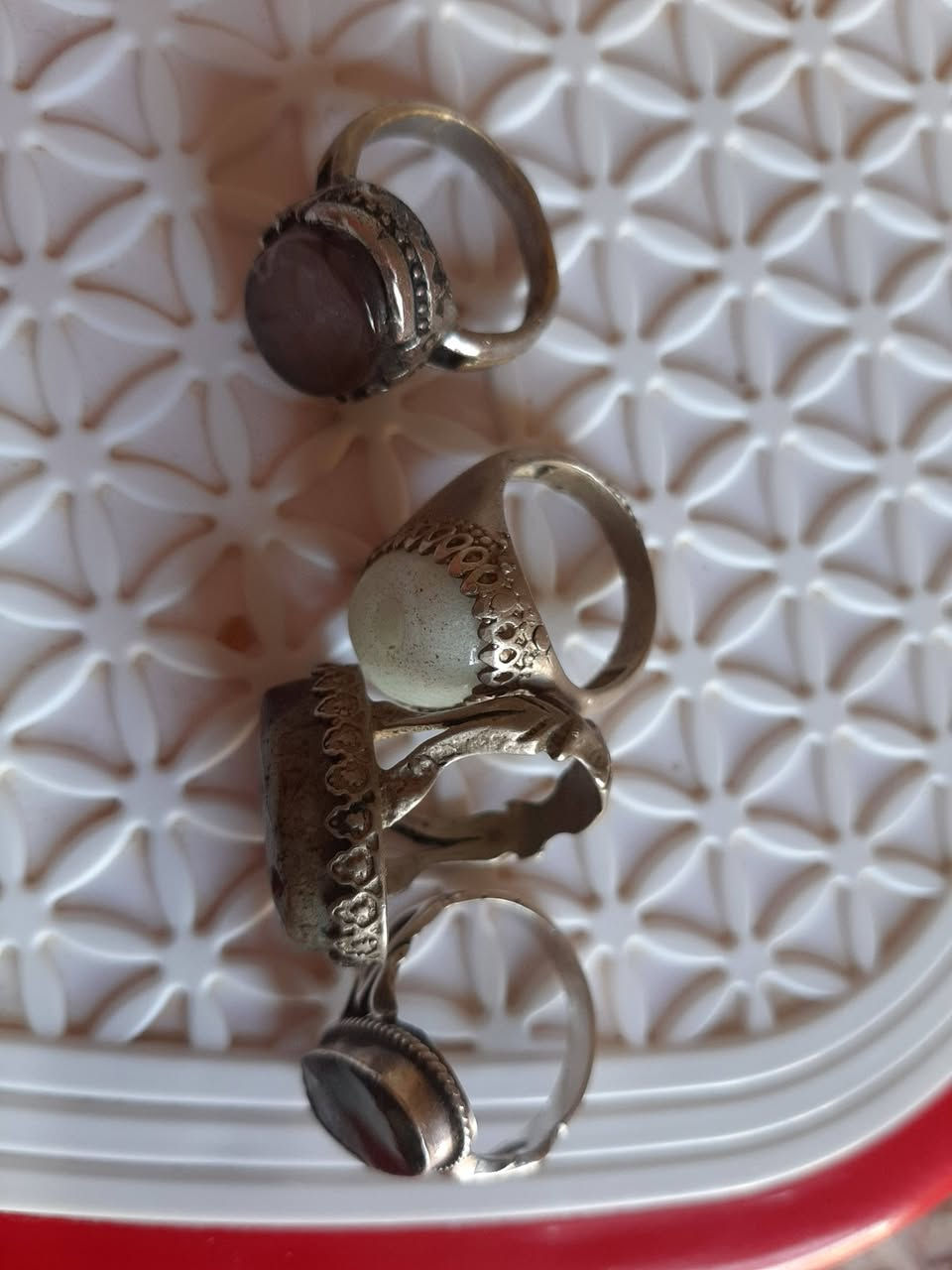محابس للبيع ايرانيات بس فيروز فضه عراقي 
***********
