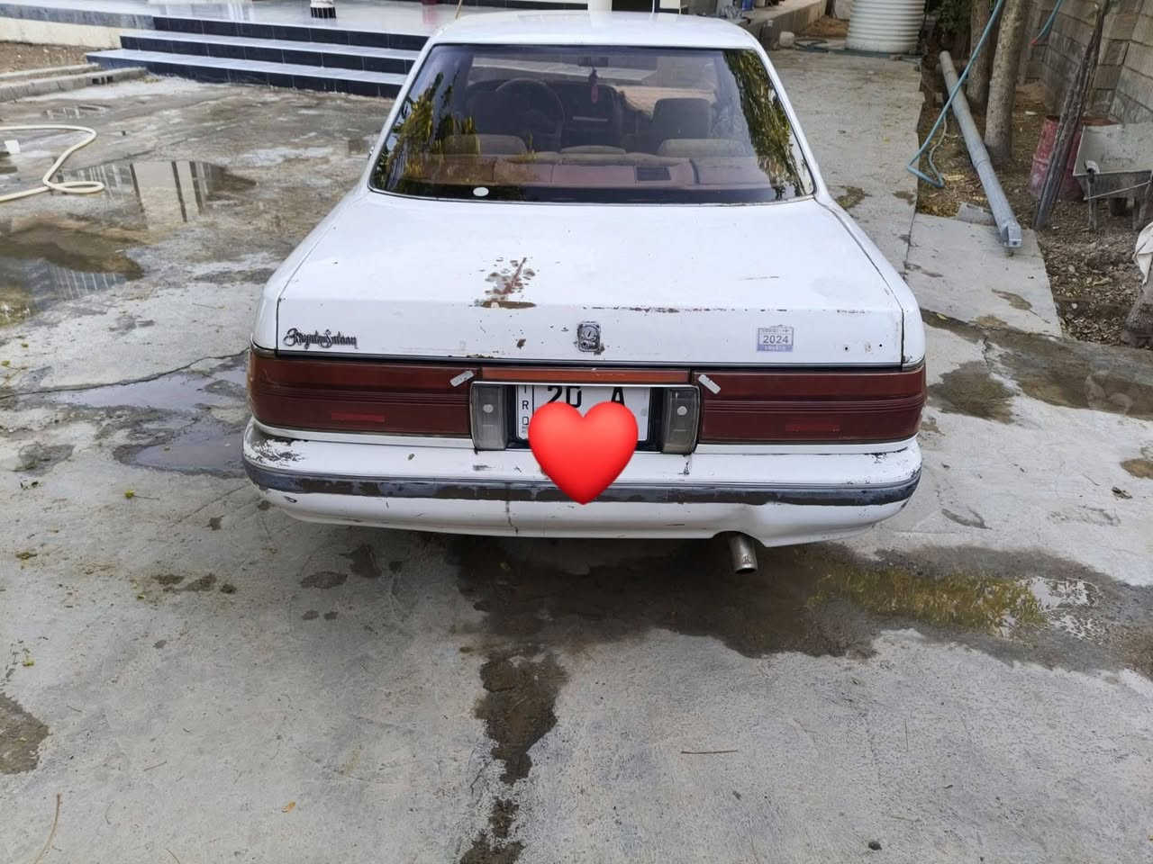 السلام عليكم
هارتوب موديل 1990
رقم ديالى إنكليزي تحويل ثاني يوم 
كير محرك كفاله 
محرك بطه 2500 بلادي 
صدر أمامي خلفي كله جديد 
لا صبغ لا ضربه 
بيه فقط جاملغ خلفي السكن بدون دواخل
سنويه هالشهر تسقط 
السعر 33 بيه مجال
***********
