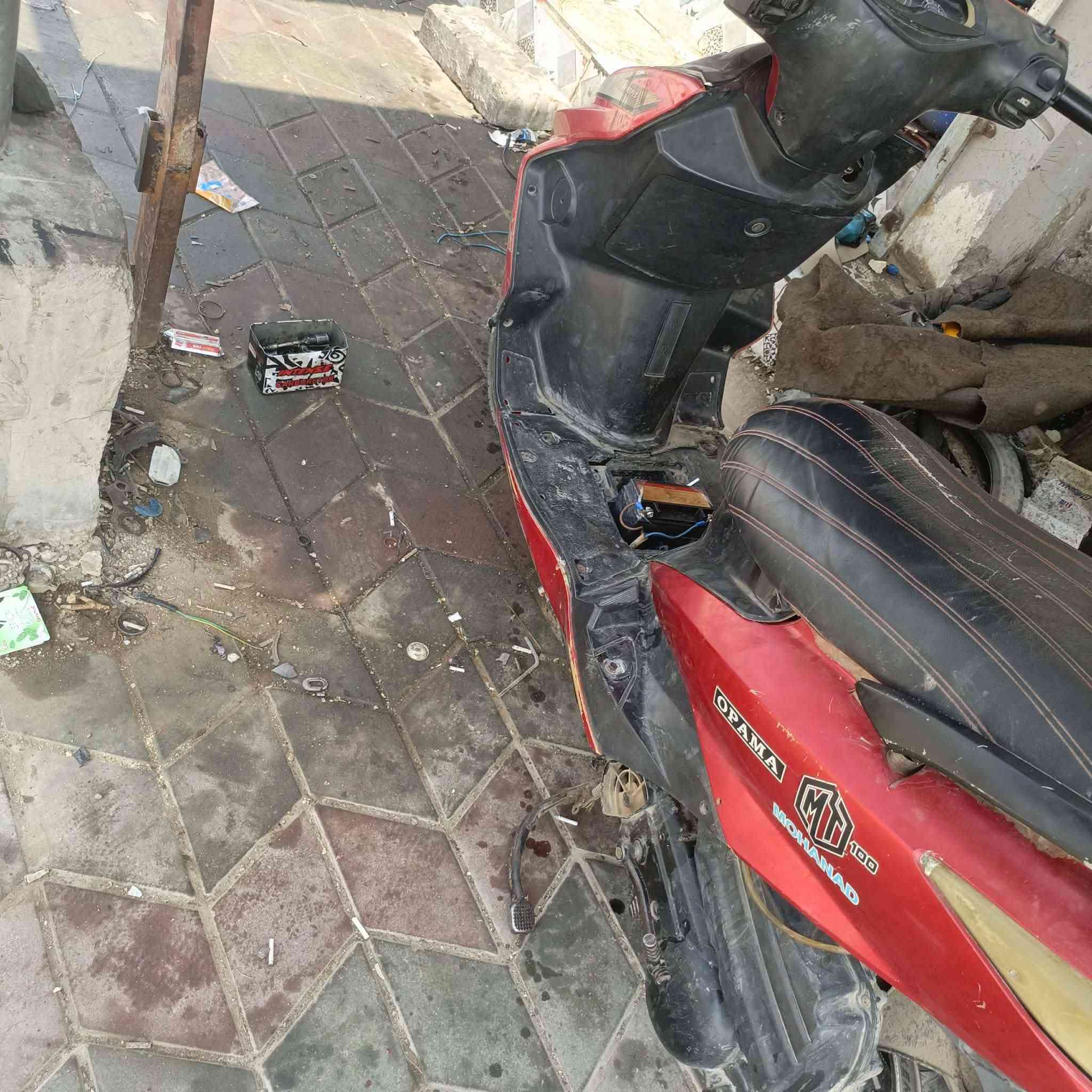 دراجه سكنس للبيع مثل ما موجود بصوره دراجه بدل بيه بستم ولفات وكابريته جديده اسعر 300 الف وبيه مجال
المكان نعمانيه هاذه رقمي ***********
