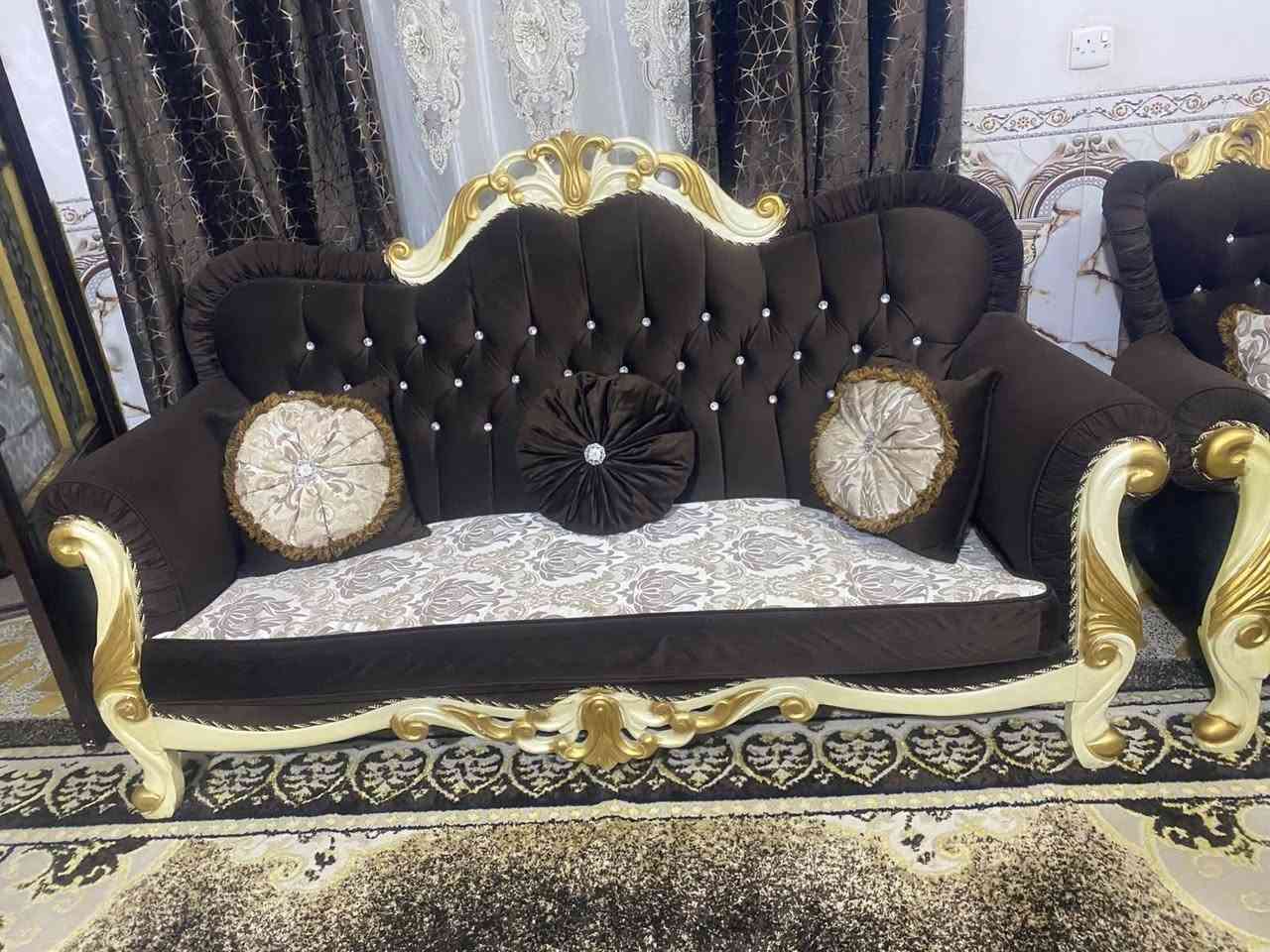 السلام عليكم تخم تركي
عشر مقاعد مع طبله كبيره
السعر725 وبي مجال بسيط
العنوان بغداد العبيدي

رقم الهاتف***********
