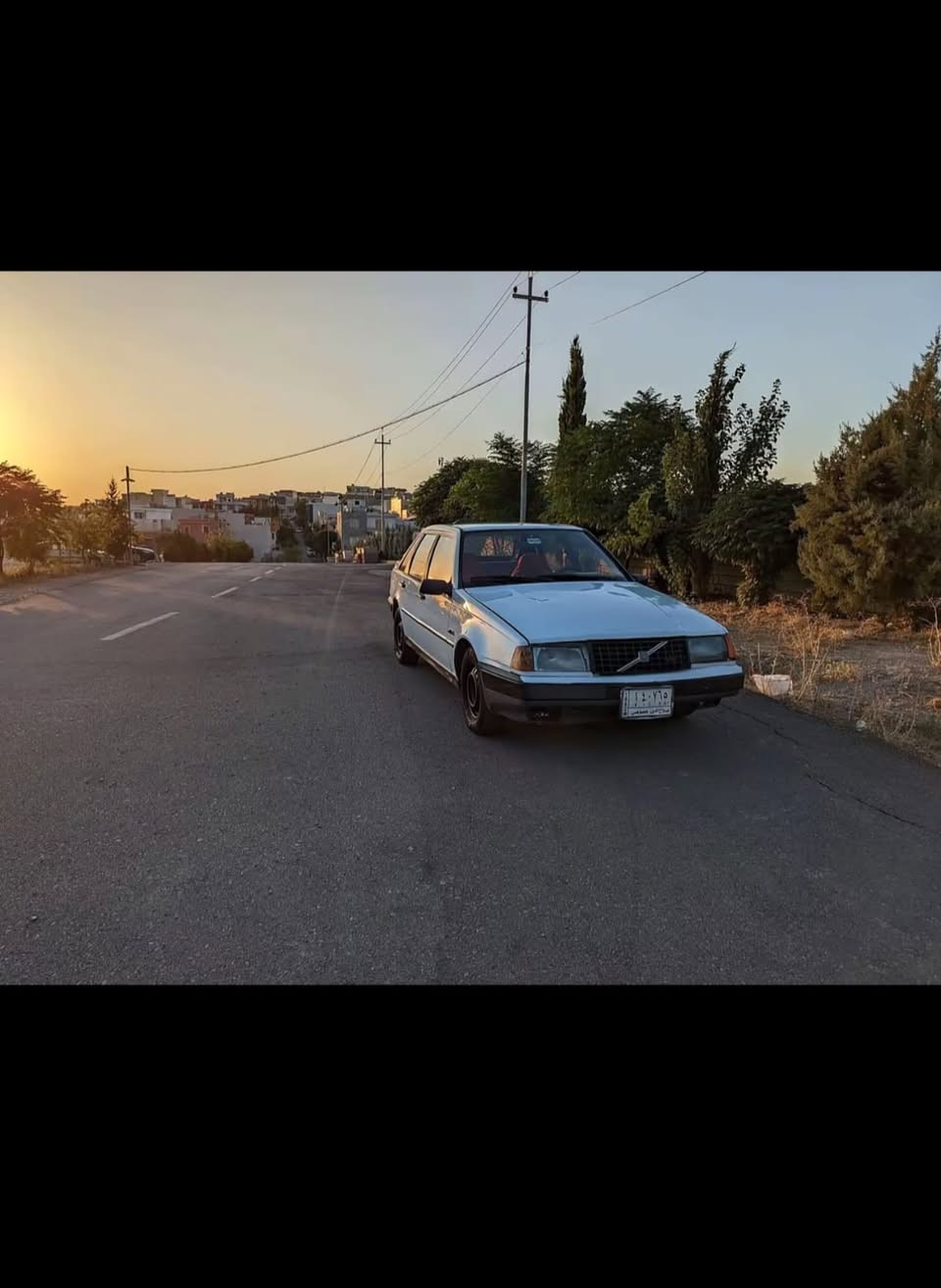 السلام عليكم
فالفو 440
موديل ١٩٩٠
تحويل شرط 
سنويه عاج 
بطاقه بانزين 
مكينه وكير شرط سياره نضيفه 
سعرها ٢١ مجال 🤍🤍
***********
