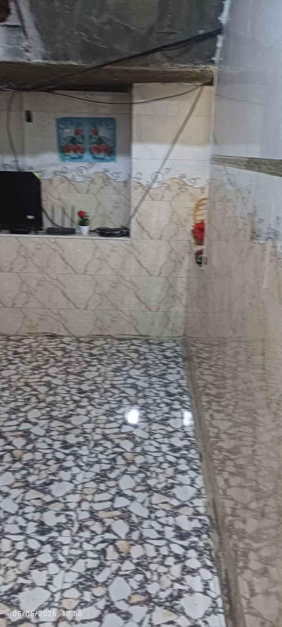 سلام عليكم بيت بحي النصر زراعي  كردستان ابو خطاب بابل المساحه 100 خدمات ماي وكهرباء صب كونكري السعر 45 وبمجال*********** نقص بيتونه وستاره
