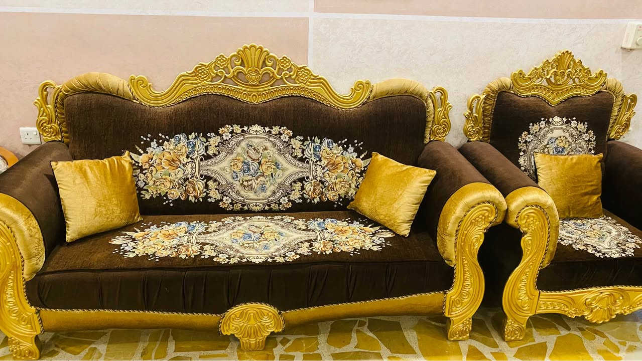 تخم عراقي • ١٠ مقاعد • بغداد