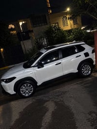 مراوس فقط  فرونت لاندر موديل ٢٥ ماشيه ٤٥٠٠ اريد اراوسها بكامري شعندك ن...