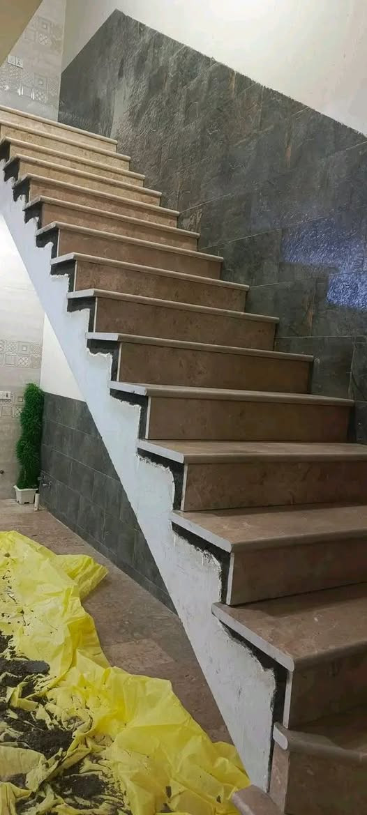 ***********
ابو ملاك خلفه سيراميك وبورسلين لوح 120 بي 60 جدران وارضيه اسعار مناسبه ونلتزم بالمواعيد مقيم ببغداد
