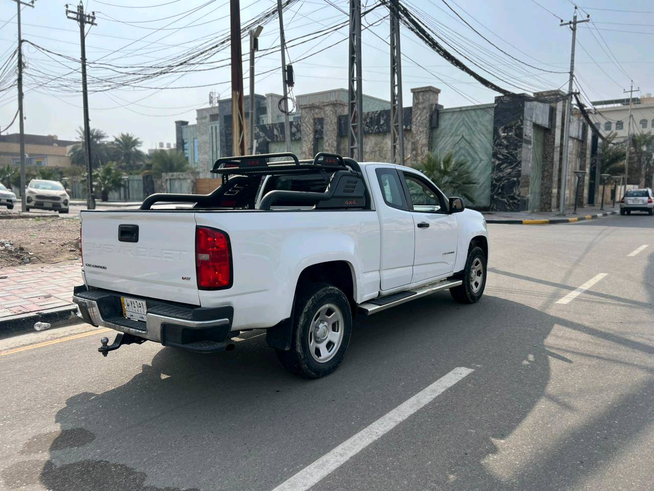 شوفر كولورادو 2021 بيكب رقم بغداد بأسمي كامل مواصفات ماشية 80  الف 
حادثها جاملغ السائق ونسبة قليله. أمطار في المزاد علمآ بأن السيارة في وضع الوكالة وتعمل بشكل ممتاز عارضه١10 ورقه نهائي اريد اراوس بسيارة زغيره النترا